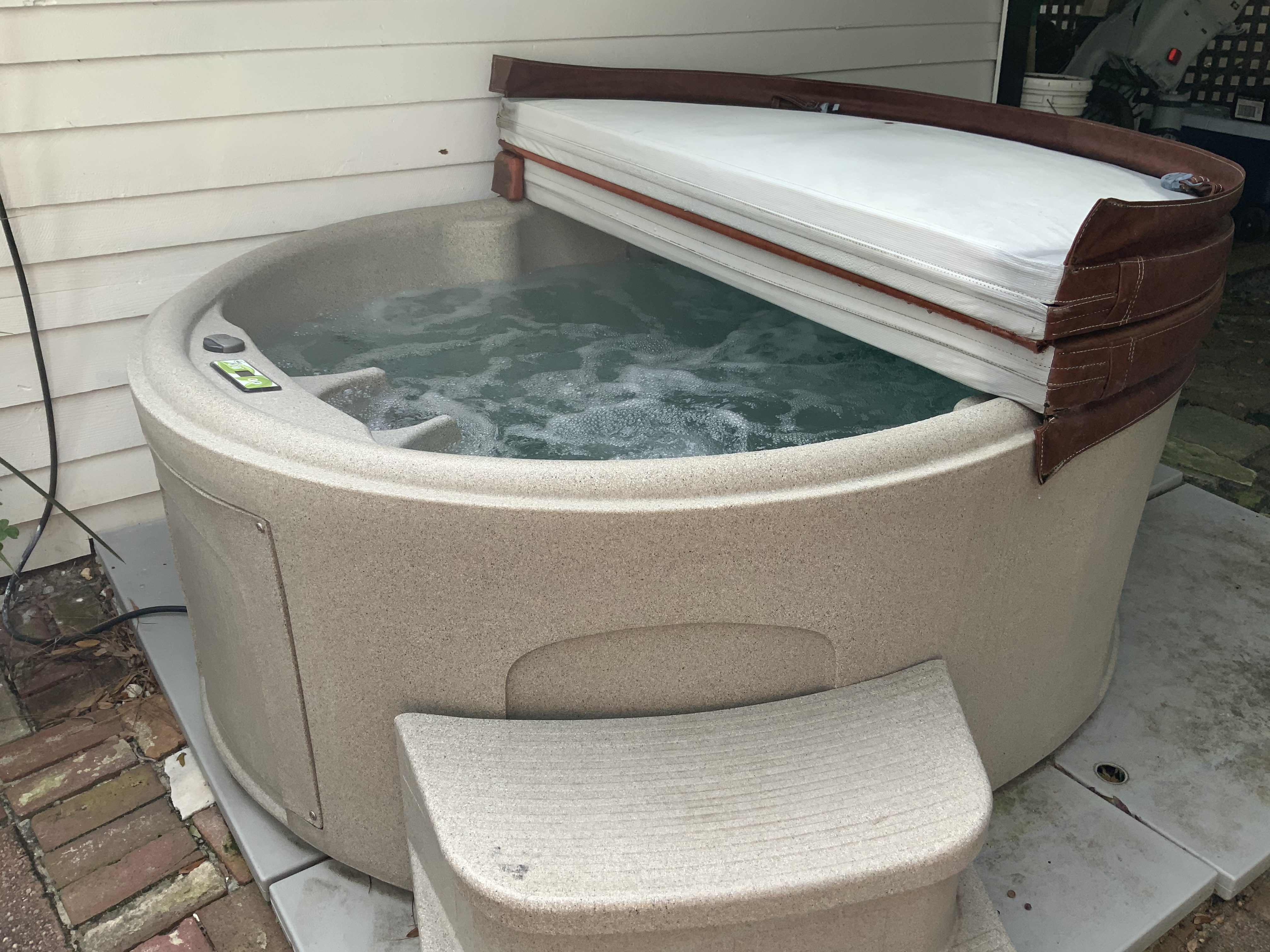 2 person hot tub.