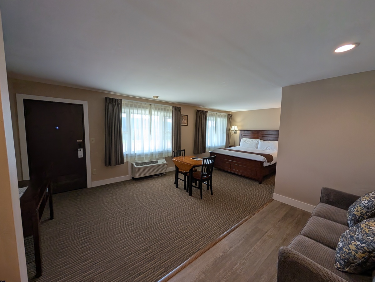 (King) Room